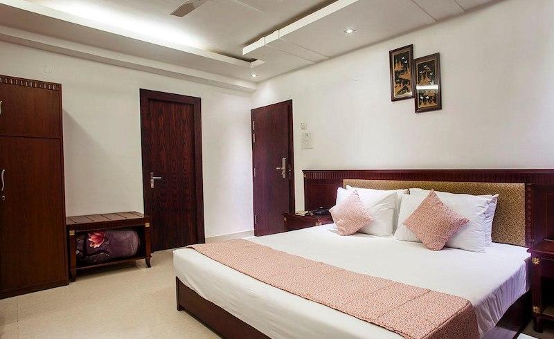 Vijay Intercontinental Otel Kanpur Dış mekan fotoğraf